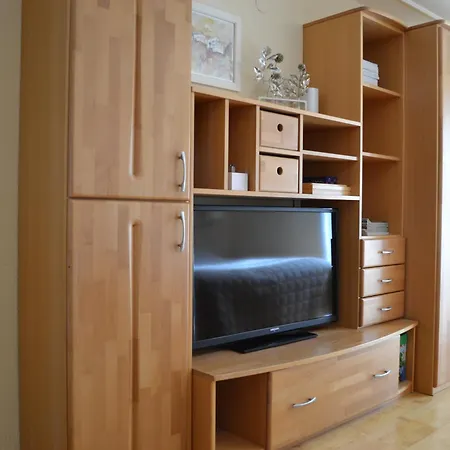 Genigau Apartament *
